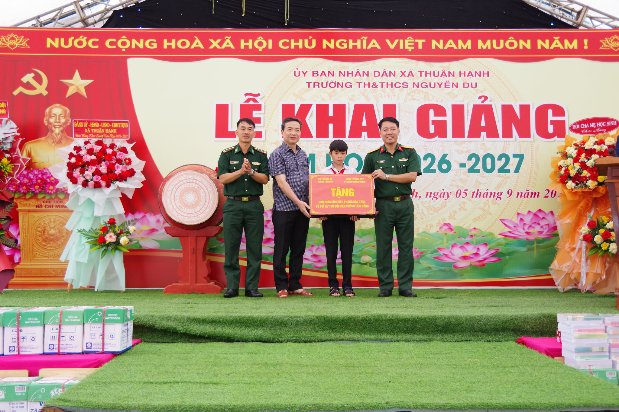 Máy tính vùng biên: Khi phòng tin học trở thành “cửa ngõ” vào kỷ nguyên số
