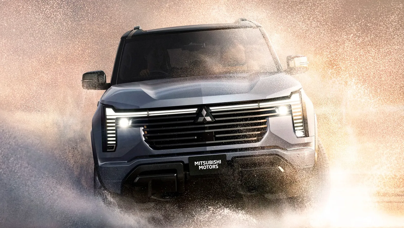 Mitsubishi Pajero thế hệ 5: khung gầm rời và cuộc đối đầu SUV địa hình