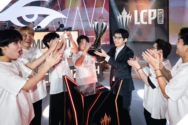 Team Secret Whales vô địch LCP: Bước ngoặt của LMHT Việt Nam