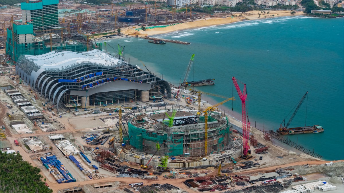 Trung tâm Hội nghị APEC Phú Quốc: chạy đua với thời gian và hạ tầng