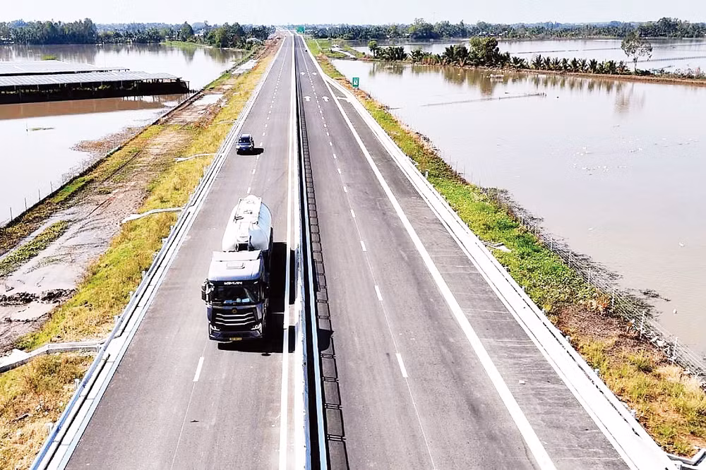 Cà Mau tăng tốc hạ tầng giao thông, phá thế “tận cùng” để thành cửa ngõ logistics