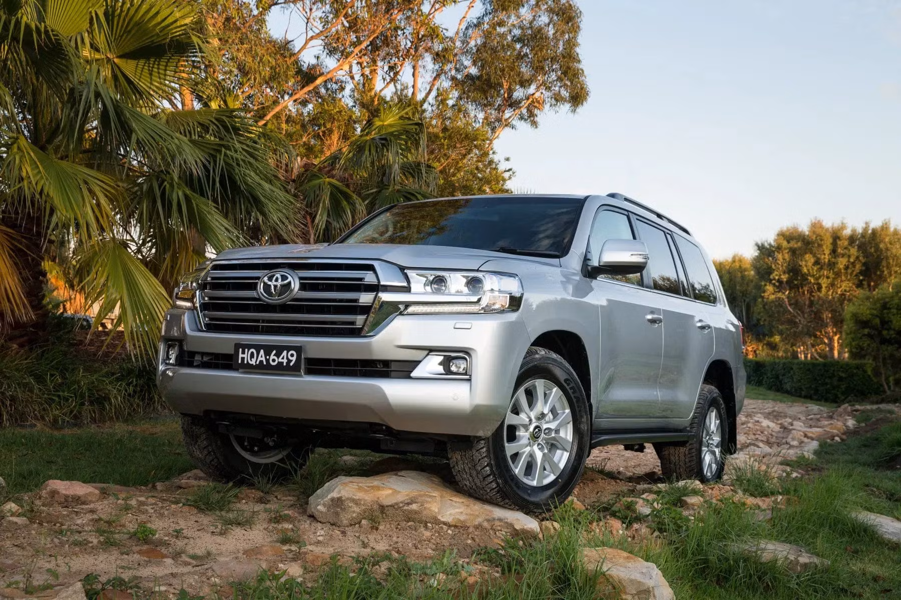 5 thương hiệu SUV cũ đáng mua nhất: chọn xe tin cậy, giữ giá tốt