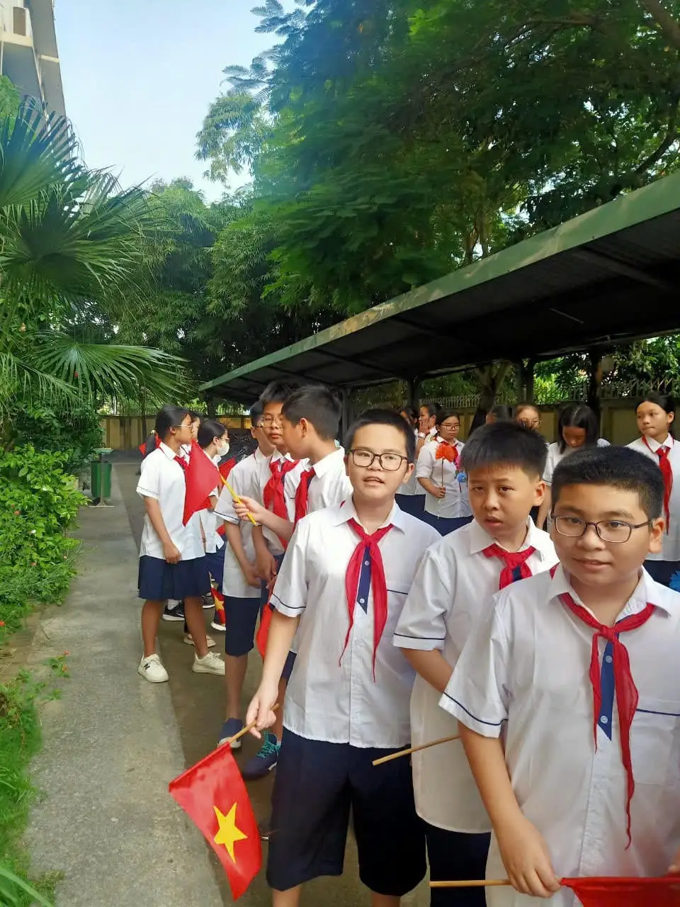 Nhân – Lễ – Nghĩa – Trí – Tín: Khung nuôi dạy con trong thời đại số