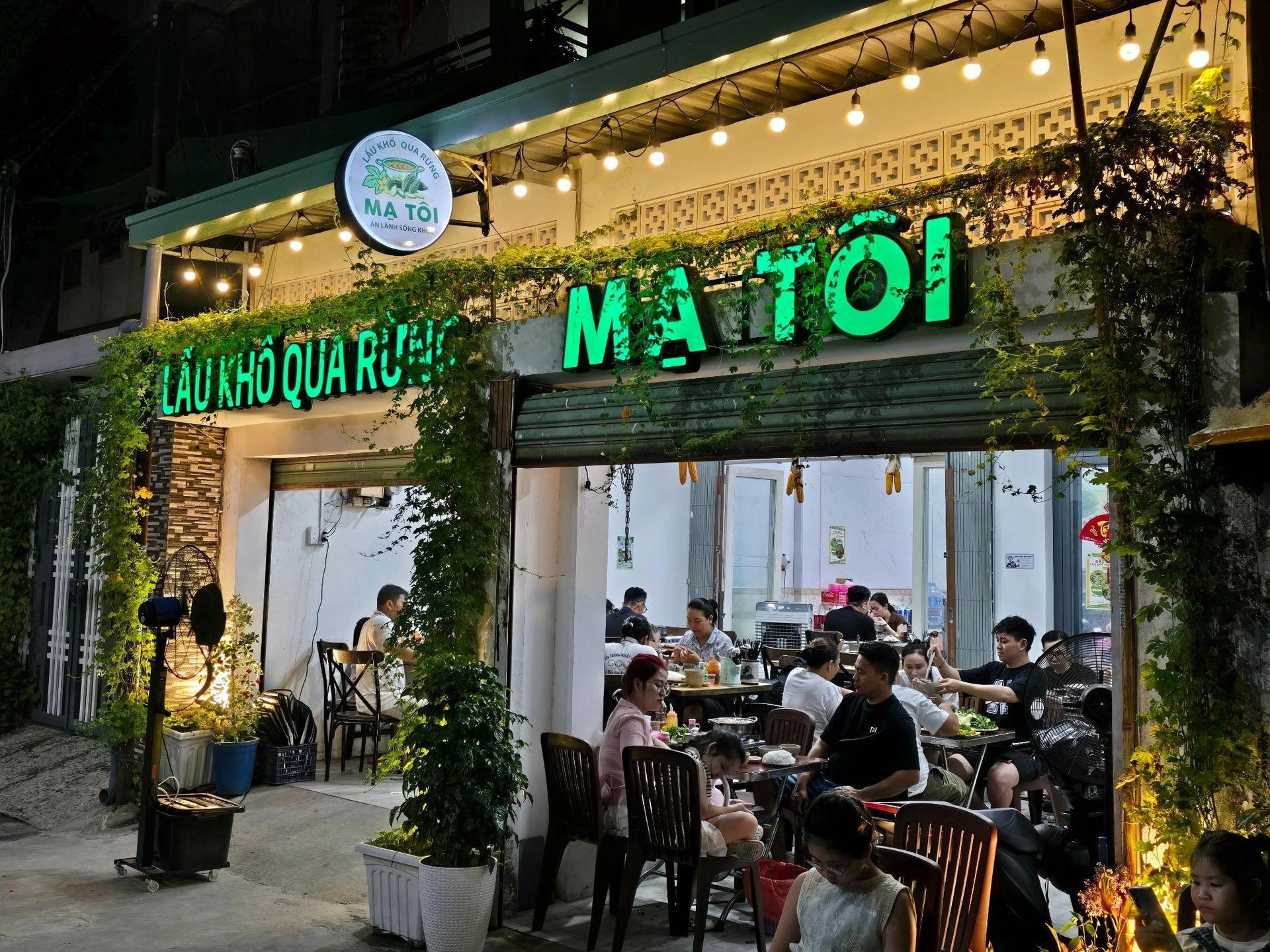 Lẩu khổ qua rừng: Từ mâm cơm quê nhà đến xu hướng ăn thanh nhẹ