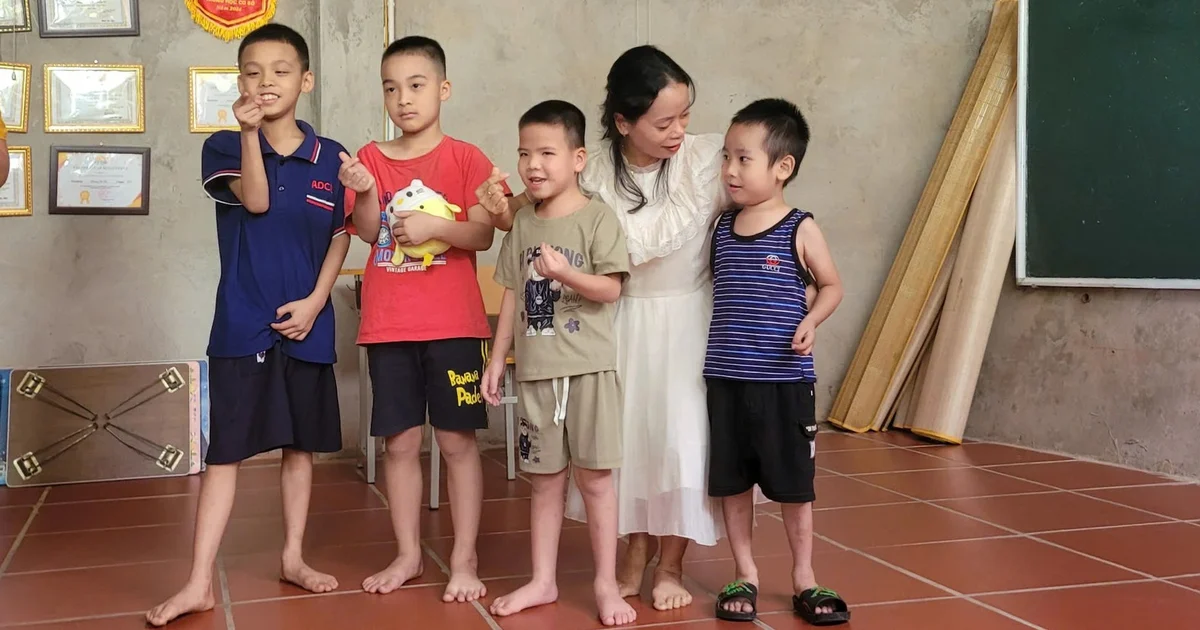 Những giáo viên tình nguyện thắp sáng hy vọng cho trẻ em yếu thế