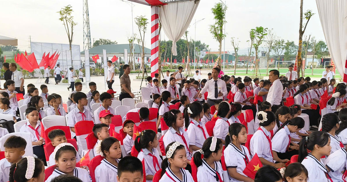 Những ngôi trường mới đang thay đổi đời sống học sinh miền núi