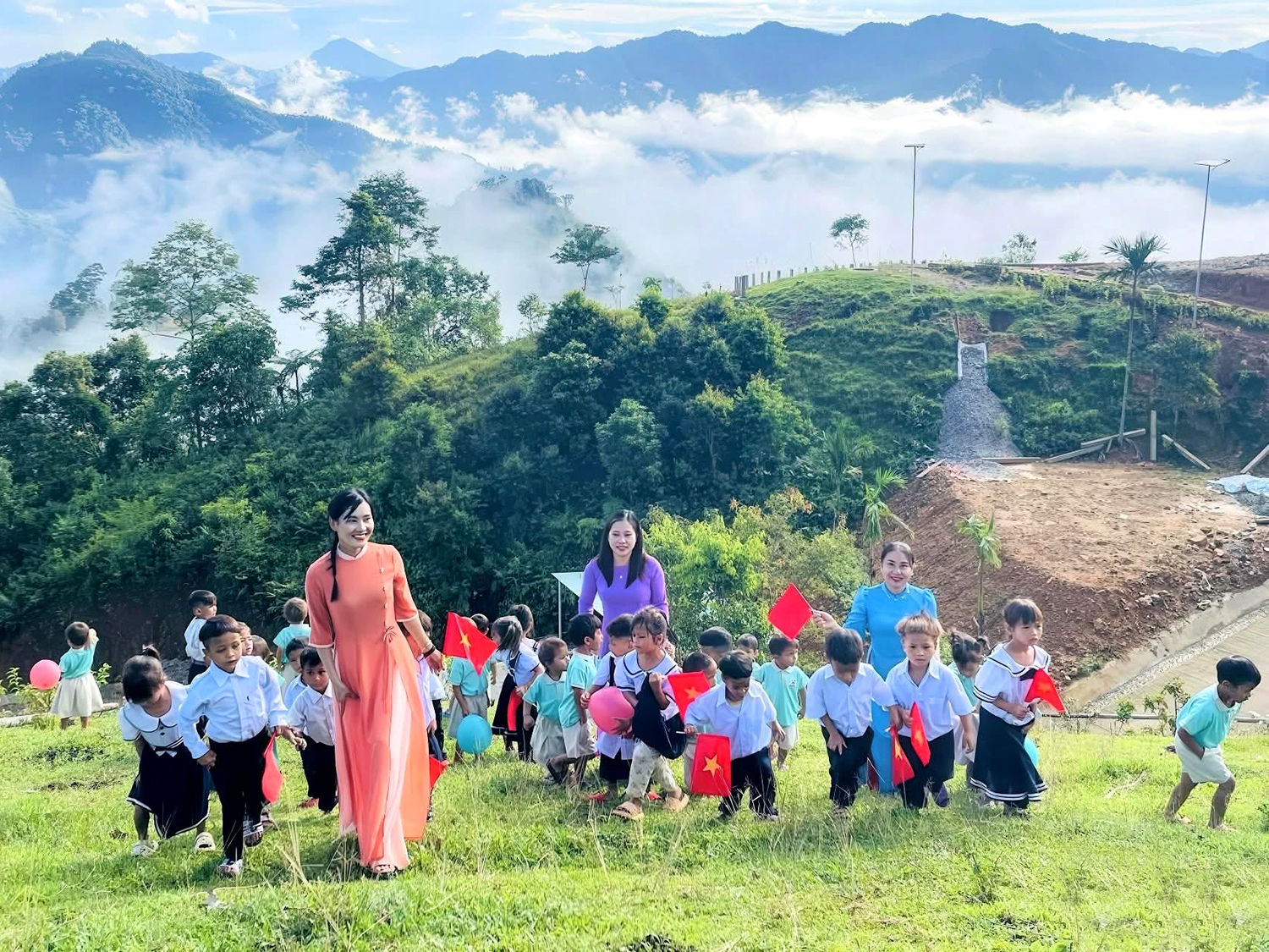 Trường nội trú vùng biên đồng loạt khánh thành: bước ngoặt cho học sinh vùng sâu