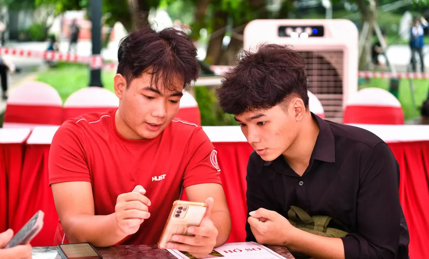 6 thủ đoạn lừa đảo mùa tựu trường nhắm vào tân sinh viên và cách tự bảo vệ