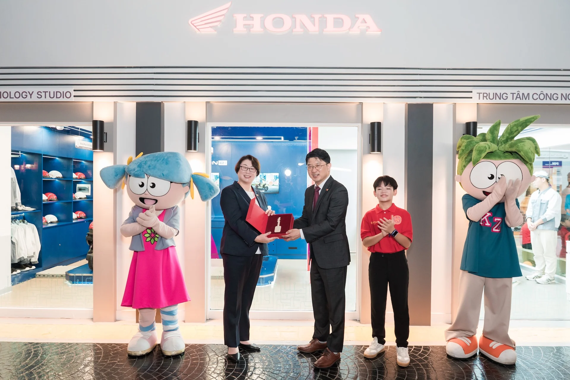 Trung tâm Công nghệ Xe máy điện Honda tại KidZania: sân chơi STEM và an toàn giao thông cho trẻ từ 4 tuổi