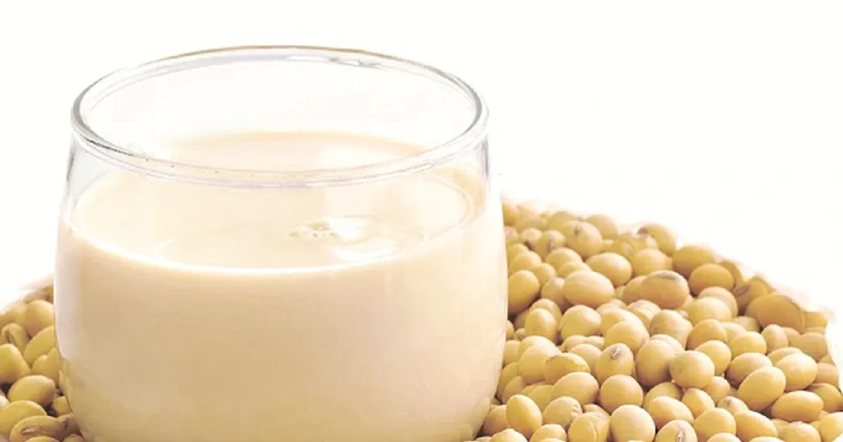 Uống 2,5 lít sữa đậu nành tăng cơ mỗi ngày: Sai lầm nguy hiểm cho dân tập tạ
