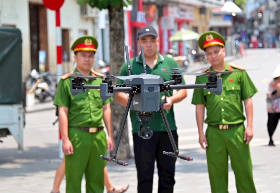 Drone AI của Công an Hà Nội: Lá chắn thép mới trên bầu trời đô thị