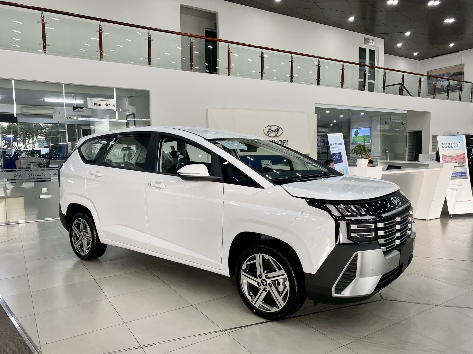 Cuộc chiến giảm giá xe MPV 7 chỗ: Stargazer, Carens và sức ép thị trường