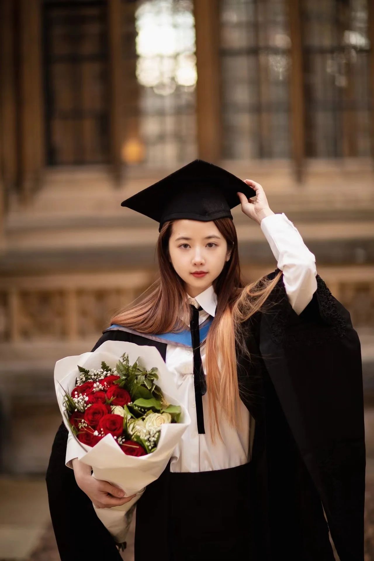 Từ sinh viên đến tác giả quốc tế: Những nhà khoa học trẻ đang định hình nghiên cứu