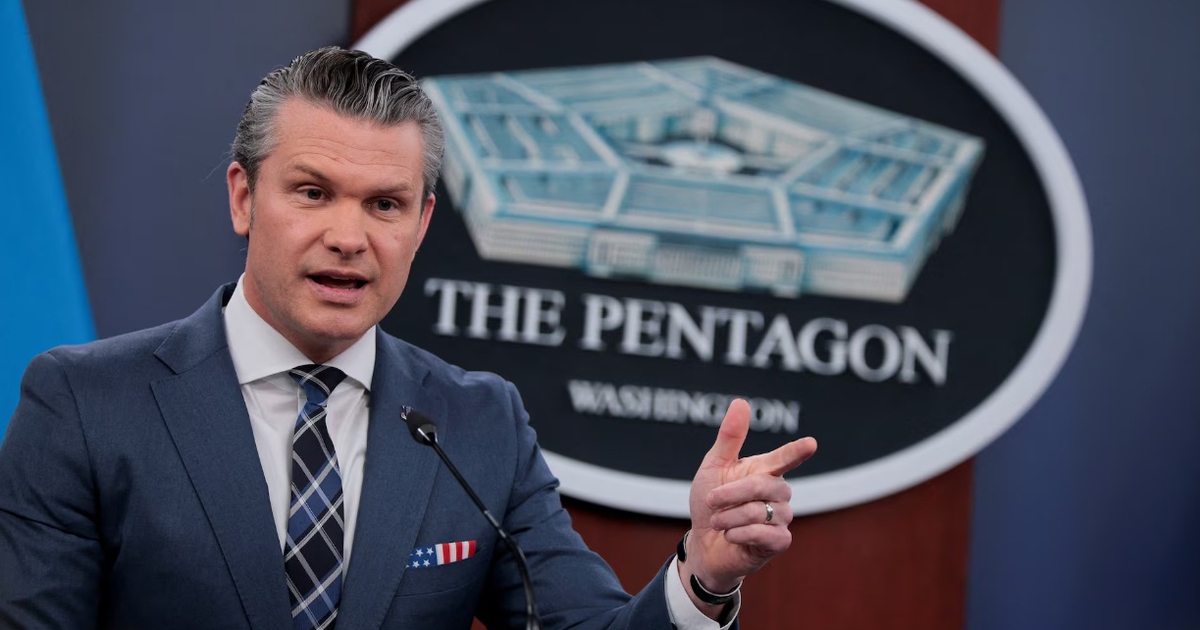 Bộ trưởng Quốc phòng Hegseth dưới làn đạn chỉ trích nội bộ