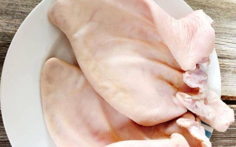 Luộc thịt đúng cách: nước sôi, nước lạnh và bí quyết giữ thịt mềm