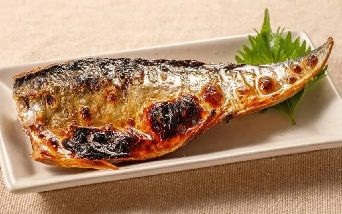 Cá giàu omega-3 bình dân ở chợ Việt: Chọn cá trích, cá rô phi, cá thu thay cá hồi nhập khẩu