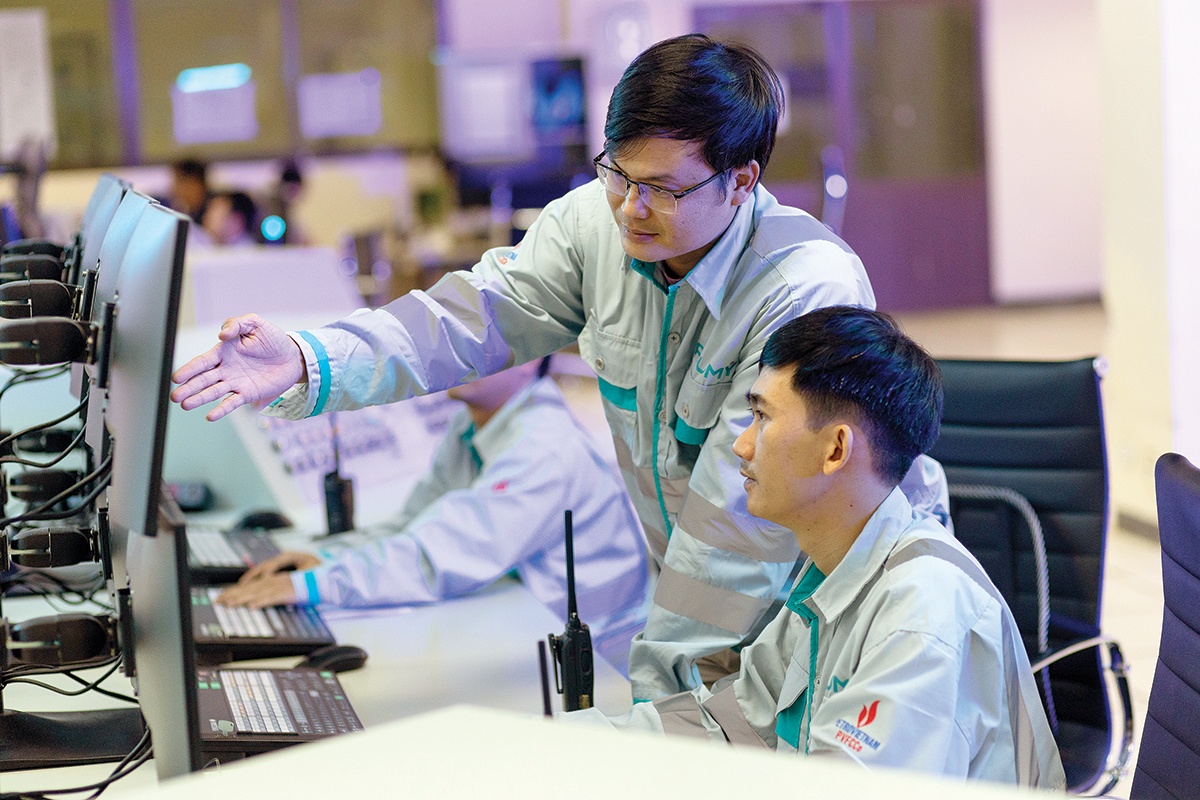 Nhà máy thông minh: Bước nhảy mới của AI công nghiệp trong dầu khí