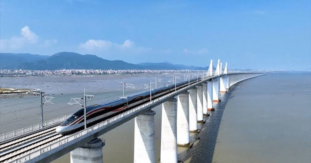 Công nghệ tàu cao tốc VinSpeed Hà Nội - Quảng Ninh