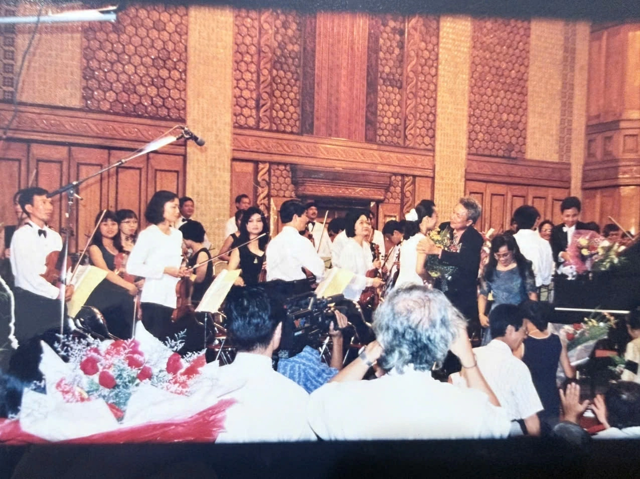 Con gái nhạc sĩ Phú Quang và hành trình gìn giữ di sản âm nhạc bằng tình yêu