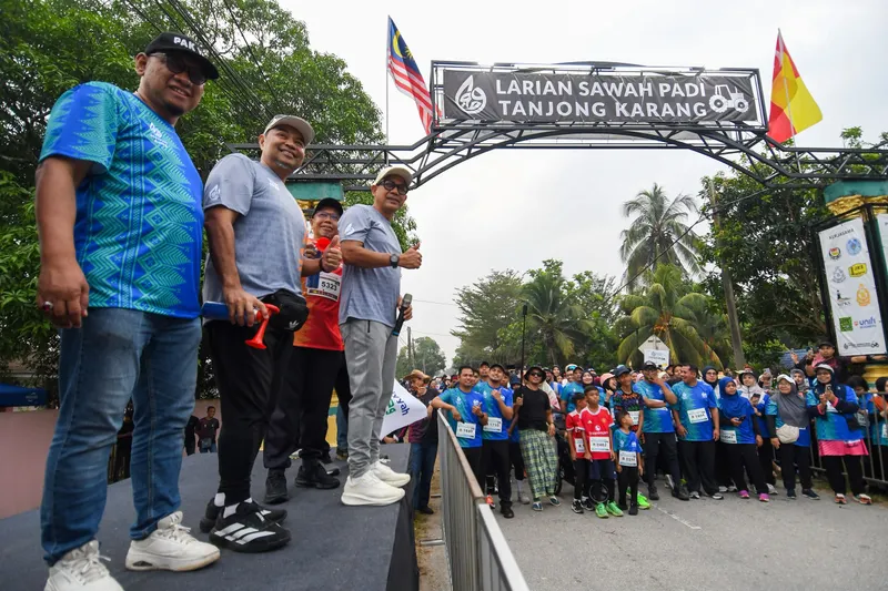 Berlari di Tengah Sawah Padi: Olahraga Bertemu Warisan Desa