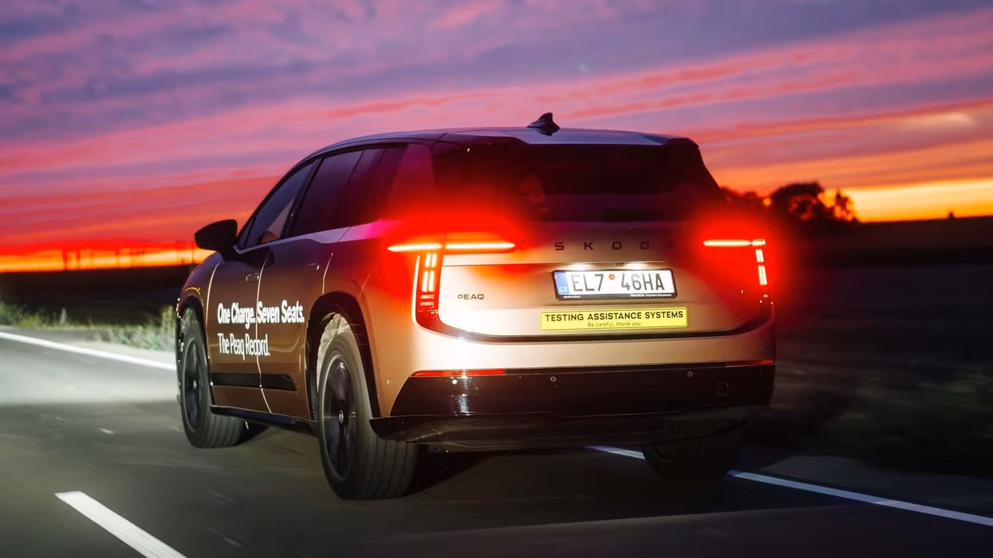 Skoda Peaq 90 kỷ lục 936km: cú “vượt chuẩn” WLTP 45% làm lại luật chơi SUV điện 7 chỗ