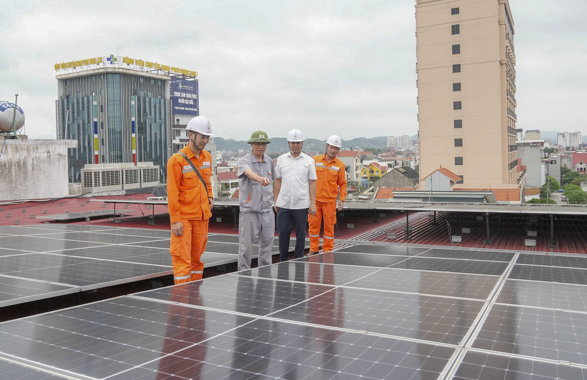 Tiết kiệm năng lượng công nghiệp: chìa khóa nâng sức cạnh tranh xuất khẩu