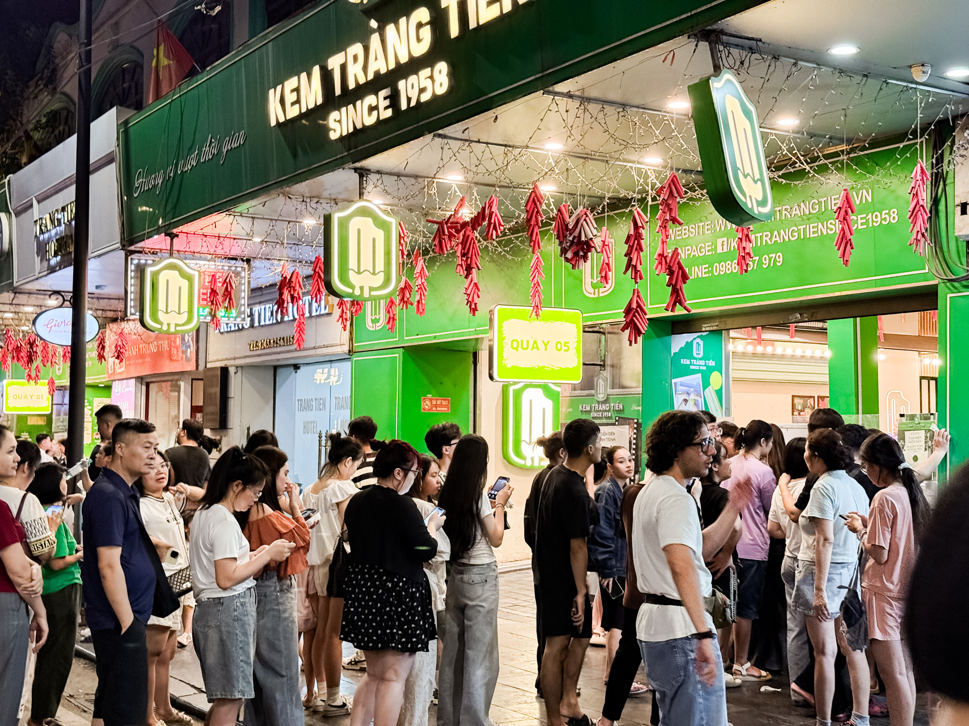 Tam Hảo, Mixue và cuộc lội ngược dòng của thương hiệu bình dân ở Hồ Gươm