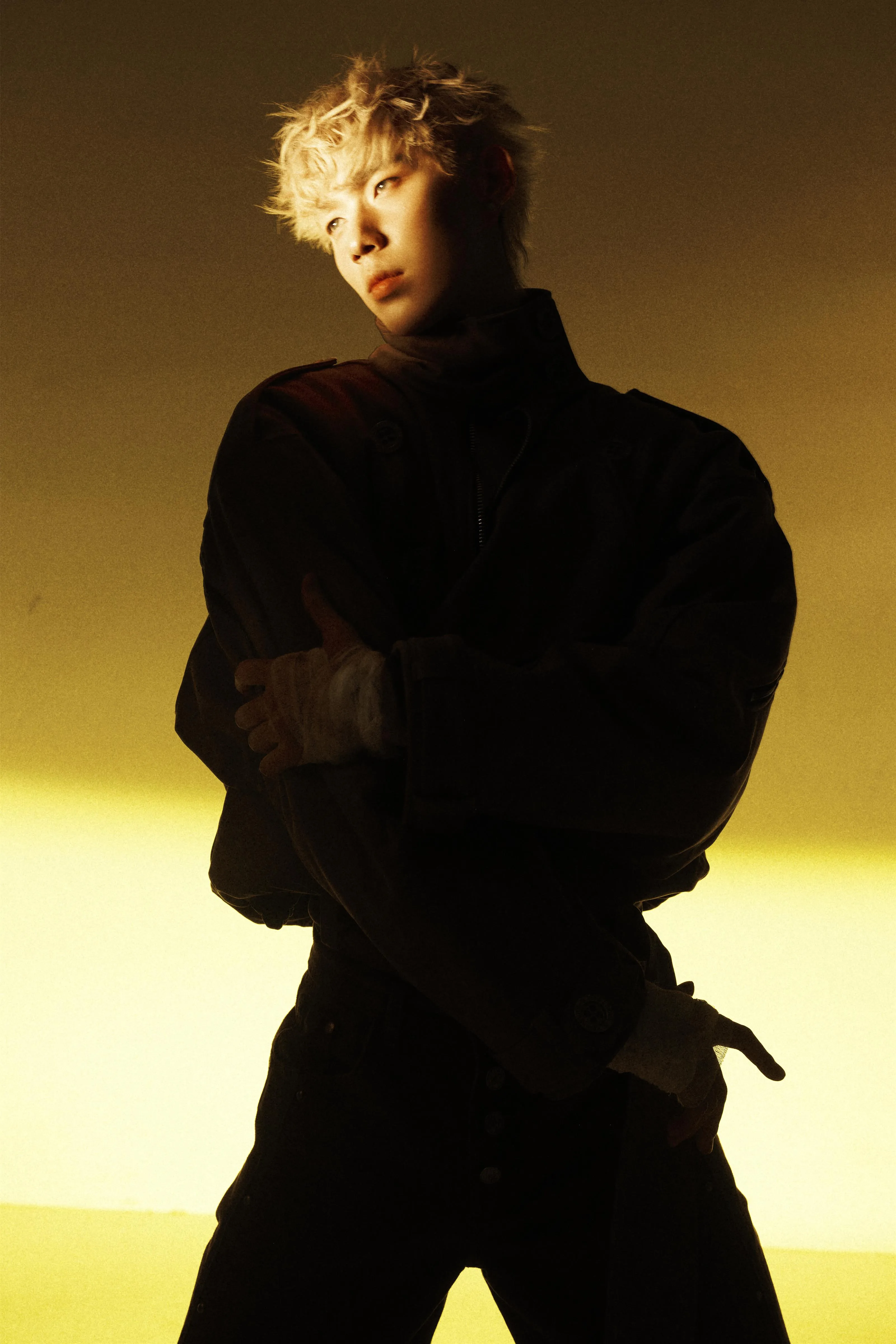 LOHAN khởi động solo với album đầu tay ‘Prince On’ đa thể loại