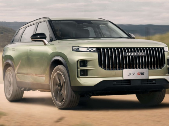 Jaecoo J7 PHEV AWD: dẫn động 4 bánh giá mềm nhưng có đủ mạnh để cạnh tranh?