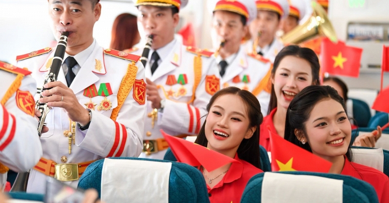 Các hãng hàng không “chiều” khách dịp Quốc khánh: khuyến mãi sáng tạo trên bầu trời