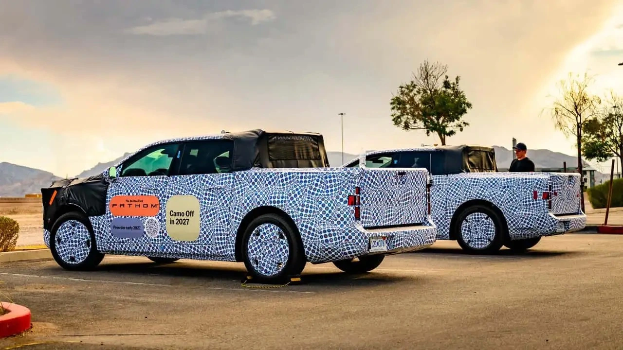 Ford Fathom: Bán tải điện giá rẻ có đủ sức đấu SUV điện?