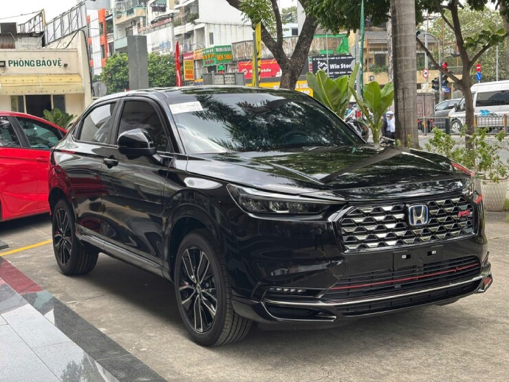 SUV cỡ nhỏ giá dưới 800 triệu: Nên chọn Seltos, Corolla Cross hay HR-V?