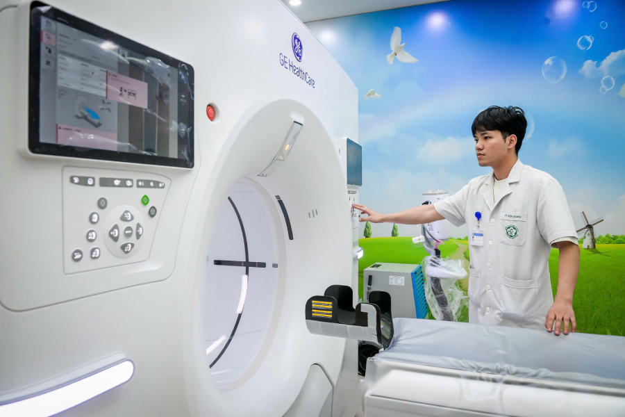 Nghịch lý ung thư: Máy móc hiện đại, bệnh nhân vẫn phát hiện muộn