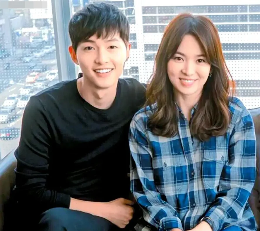 Song Joong-ki sau ly hôn: Từ tâm bão dư luận đến gia đình bình yên