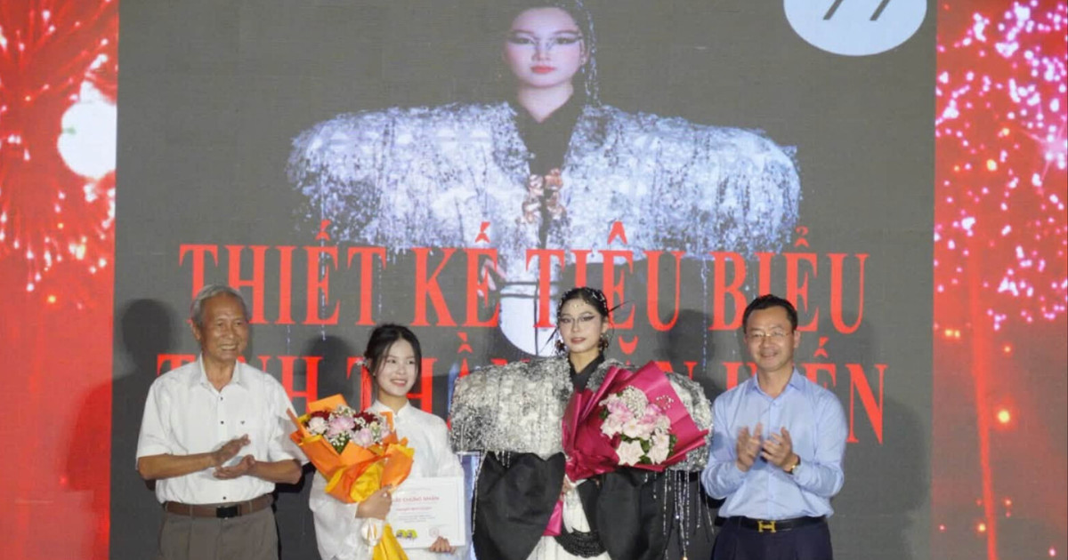 Từ Văn Miếu đến sàn diễn: Thế hệ thiết kế trẻ khôi phục di sản qua cuộc thi Khoa phục Việt Nam