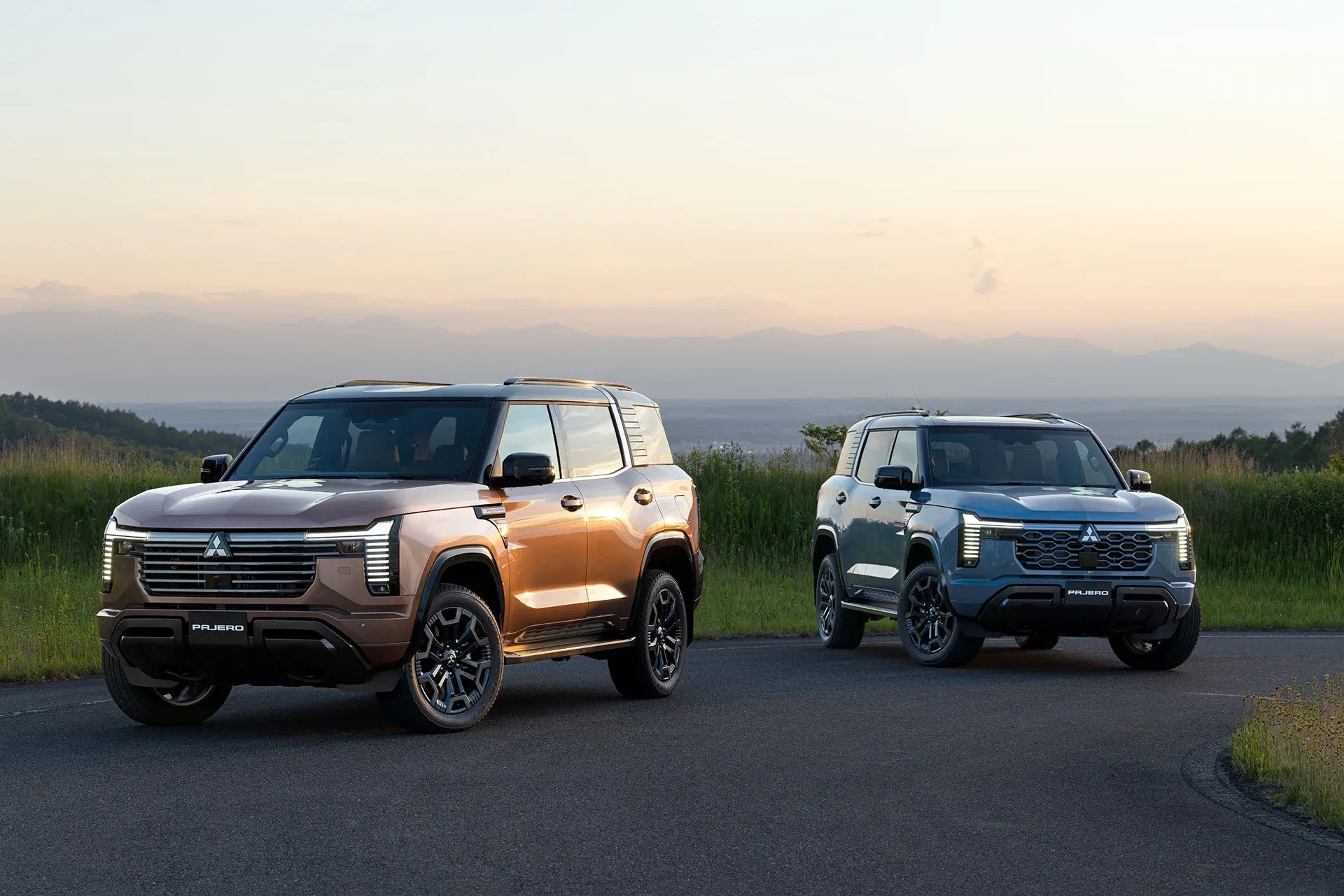 Pajero tái xuất: khung gầm Triton, địa hình và cuộc đấu SUV cỡ lớn