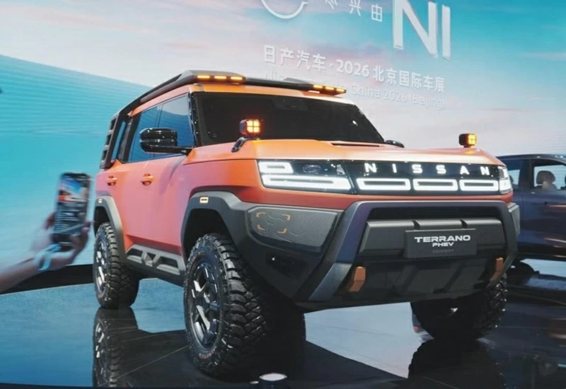 Nissan Terrano PHEV: SUV địa hình hybrid cắm sạc thách thức Land Cruiser Prado