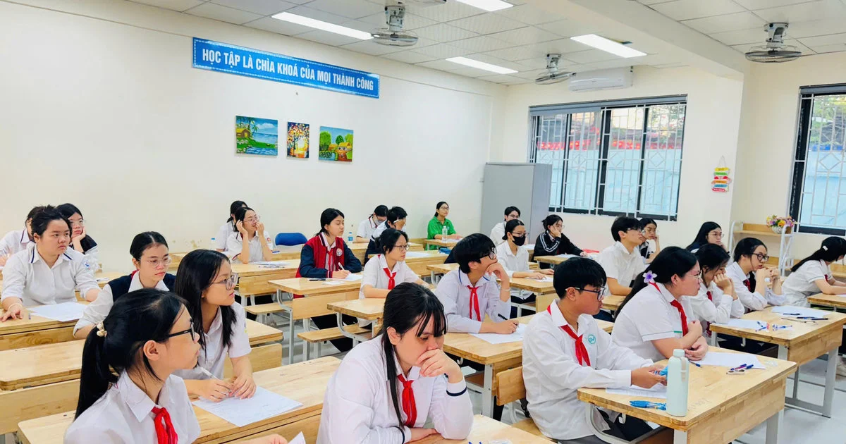 Giáo dục an toàn mạng vào trường học: trang bị lớp khiên số cho học sinh