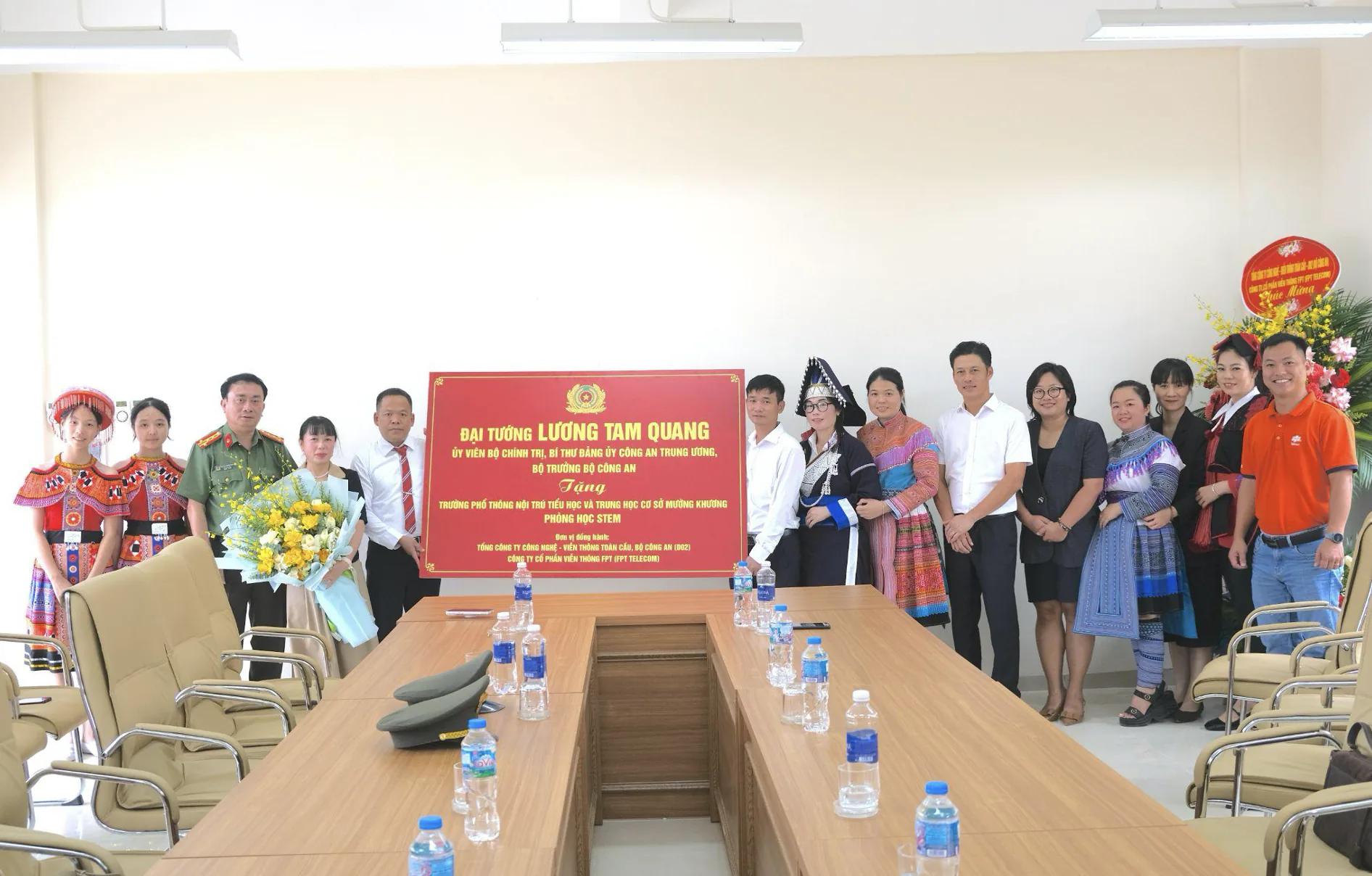 Máy in 3D và phòng STEM mở cửa công nghệ cho học sinh vùng khó
