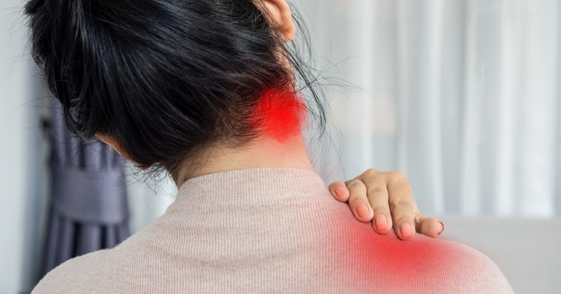 Phụ kiện ergonomic giá rẻ giúp giảm đau cổ vai gáy cho dân văn phòng