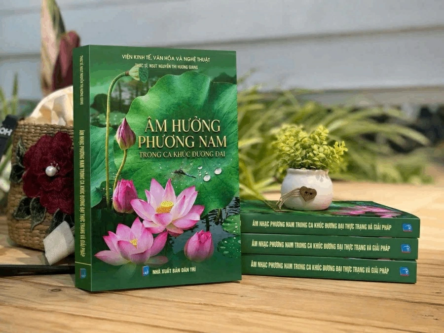 NSƯT Hương Giang và hành trình hồi sinh âm hưởng phương Nam