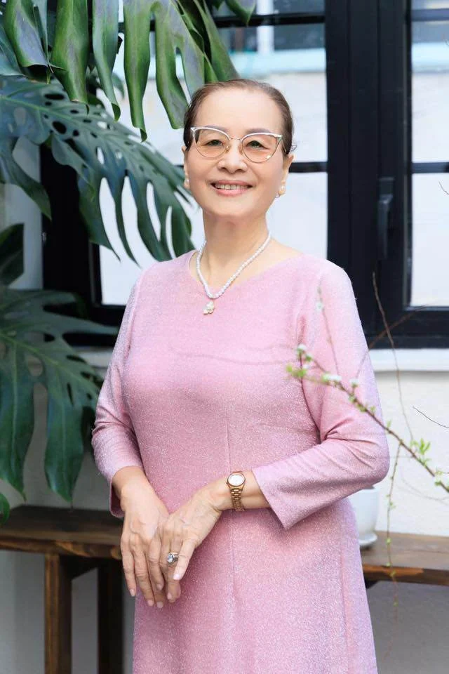 Khánh Thi và di sản âm nhạc gia đình qua ba thế hệ