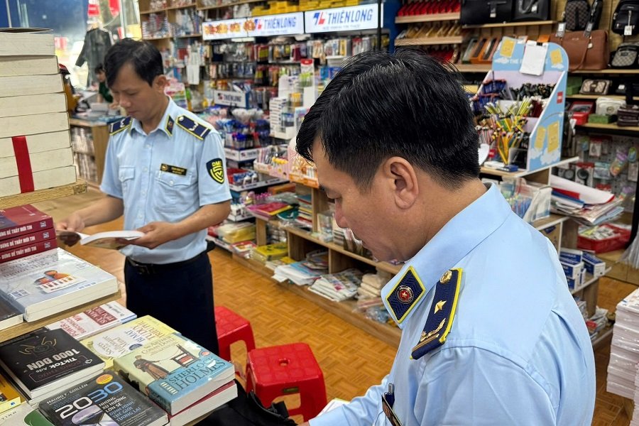 Siết kiểm soát thị trường sách giáo khoa trước năm học mới