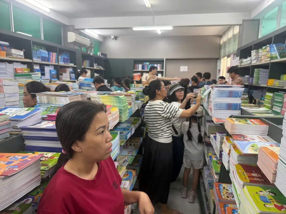Những chiêu lừa sách giáo khoa trực tuyến và cách tự bảo vệ