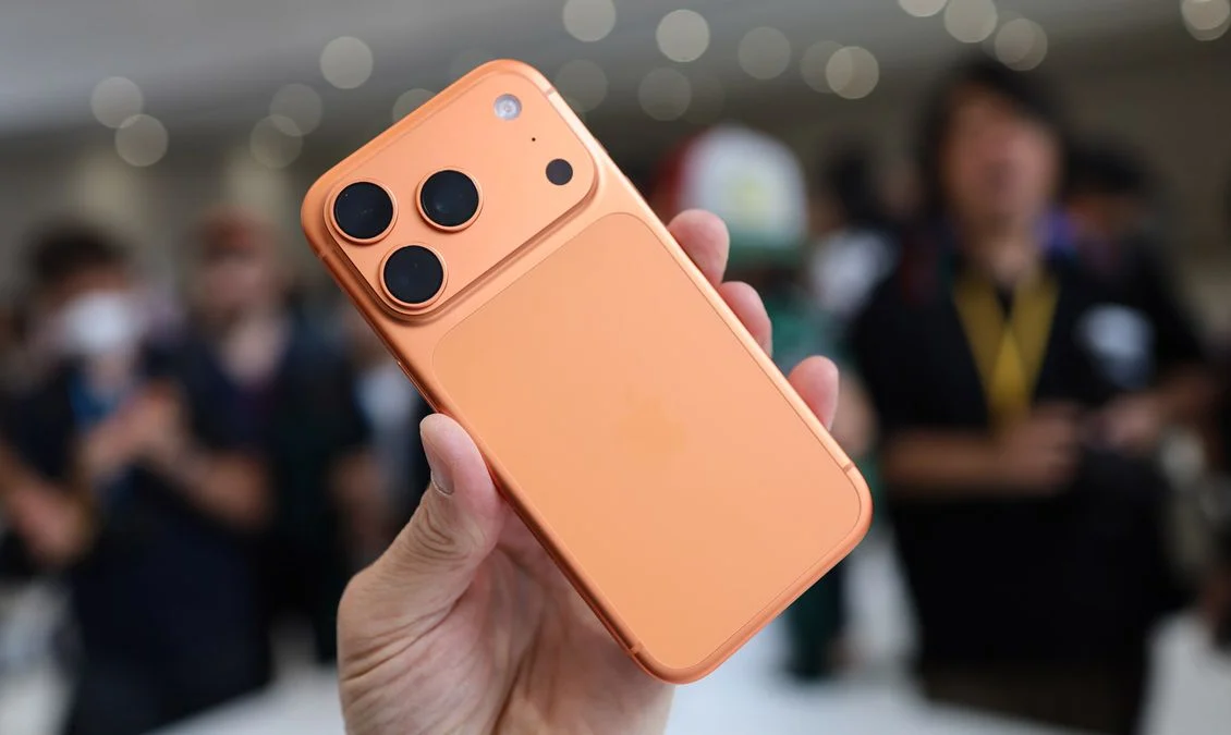 iPhone 17 Pro Max giảm giá sâu: nên mua ngay hay chờ iPhone 18?