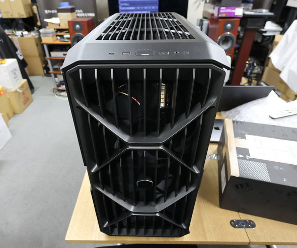 Vỏ Case Quạt 220mm Khổng Lồ Cho Builder PC Cao Cấp
