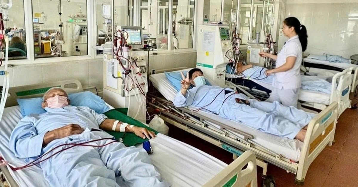 Du khách nước ngoài gặp sự cố sức khỏe tại Việt Nam: Hiểm họa, giờ vàng và mạng lưới an toàn mới