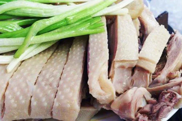 Thịt vịt và những lựa chọn giàu sắt rẻ hơn thịt bò