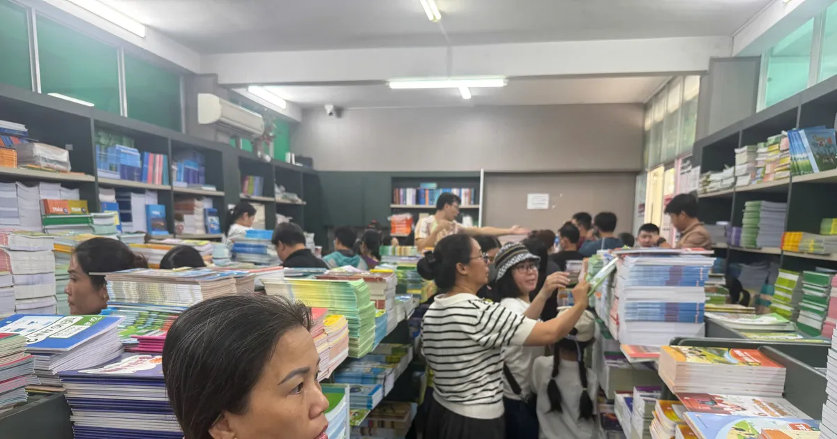 Những chiêu lừa bán sách giáo khoa trực tuyến phụ huynh cần biết