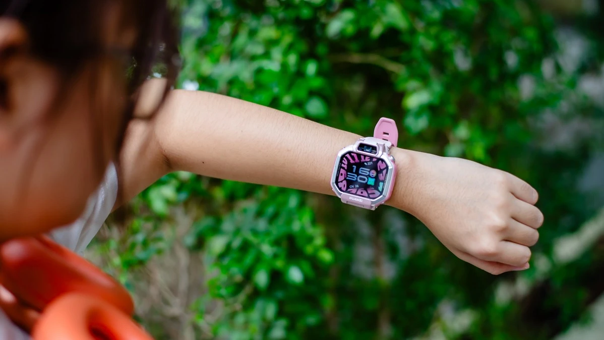 Huawei Watch Kids X1: đồng hồ trẻ em camera kép cho phụ huynh thích kiểm soát thông minh
